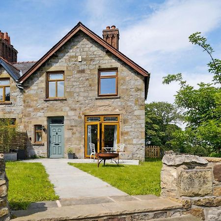 Tranquil Countryside Cottage For Two Wrexham Exterior photo